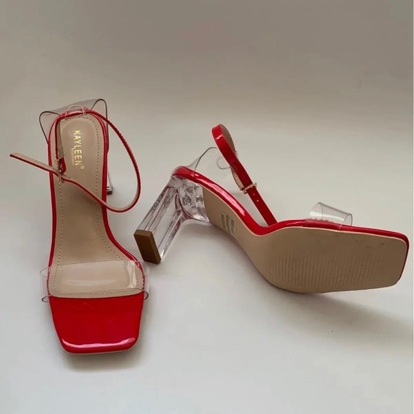 Red Open-Toe Heel | 7.5 - Picture 5 of 6